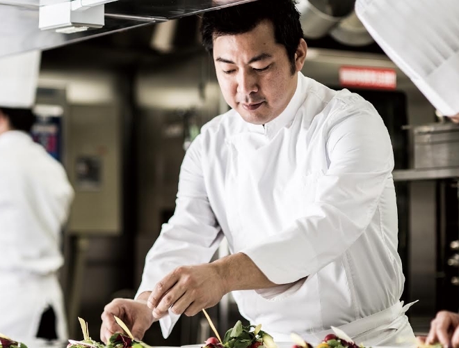 Executive chef  鶴巣 晋一